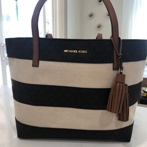 Michael Kors tote  with zip pouch